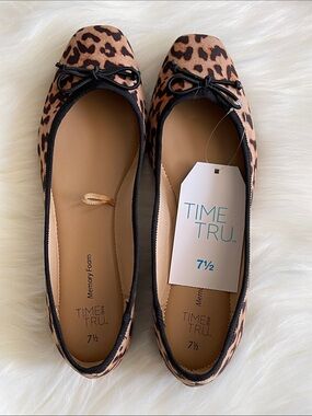 Time and Tru Leopard-Print Ballet Flats in Brown and Black